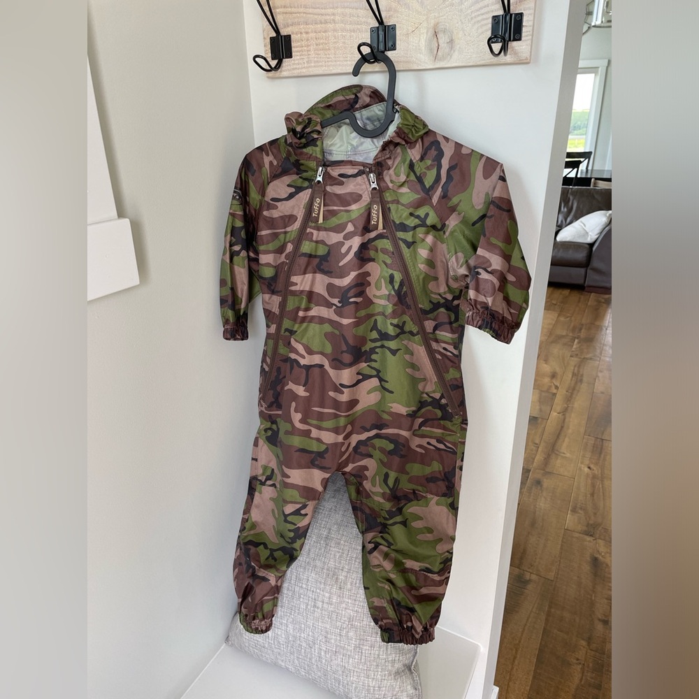 2T Muddy Buddy Camouflage Rain Suit